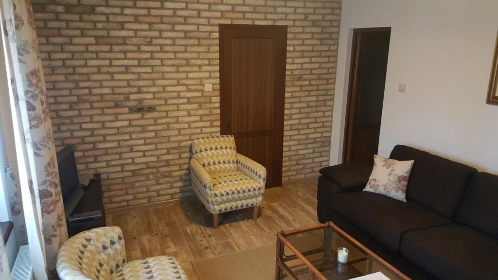 Guest House Zlateya Мадара Экстерьер фото